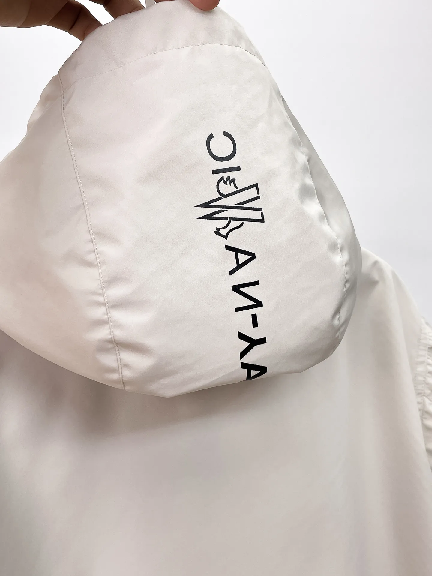 Same Style， ， 2026 New Arrival ，Original Premium Breathable ， ， ， Quality。 ， Sizes：M～3XL